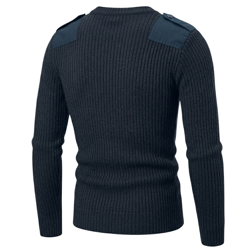 Pull motif militaire