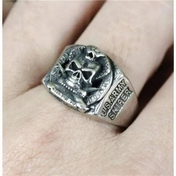 BAGUE MILITAIRE TRÈS DÉTAILLÉE (ARGENT)
