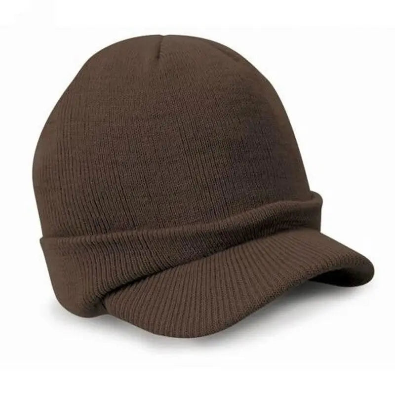 Bonnet a visiere militaire