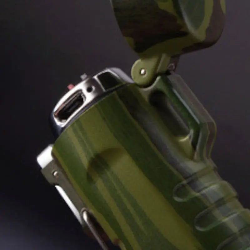 Briquet tempete militaire