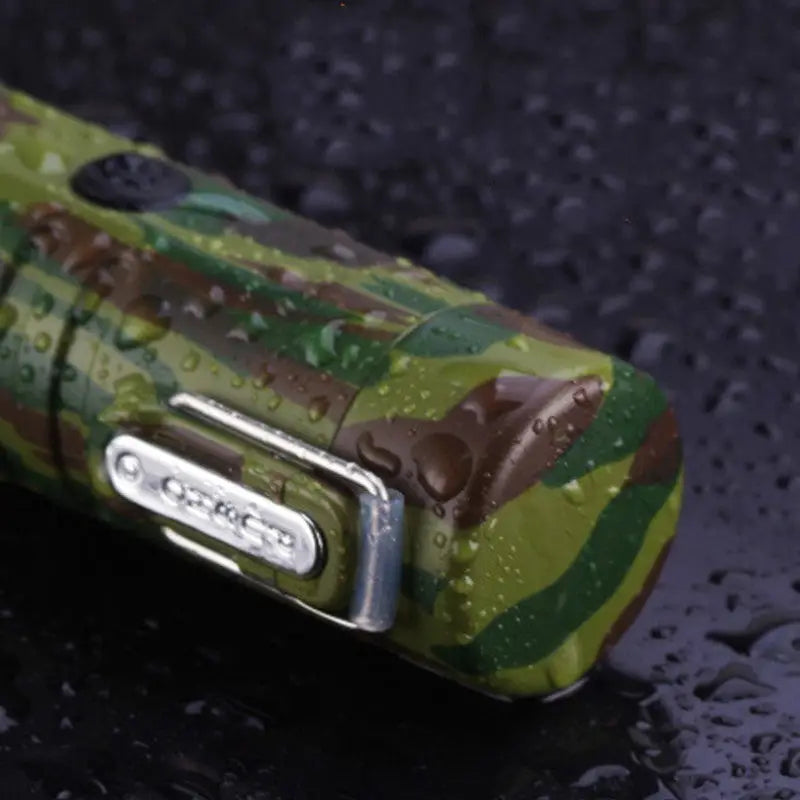 Briquet tempete militaire