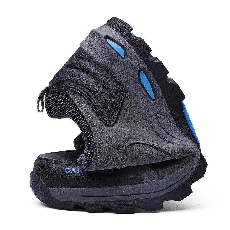 Chaussure de marche militaire
