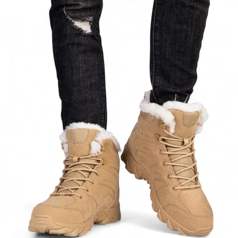 Chaussure grand froid combat