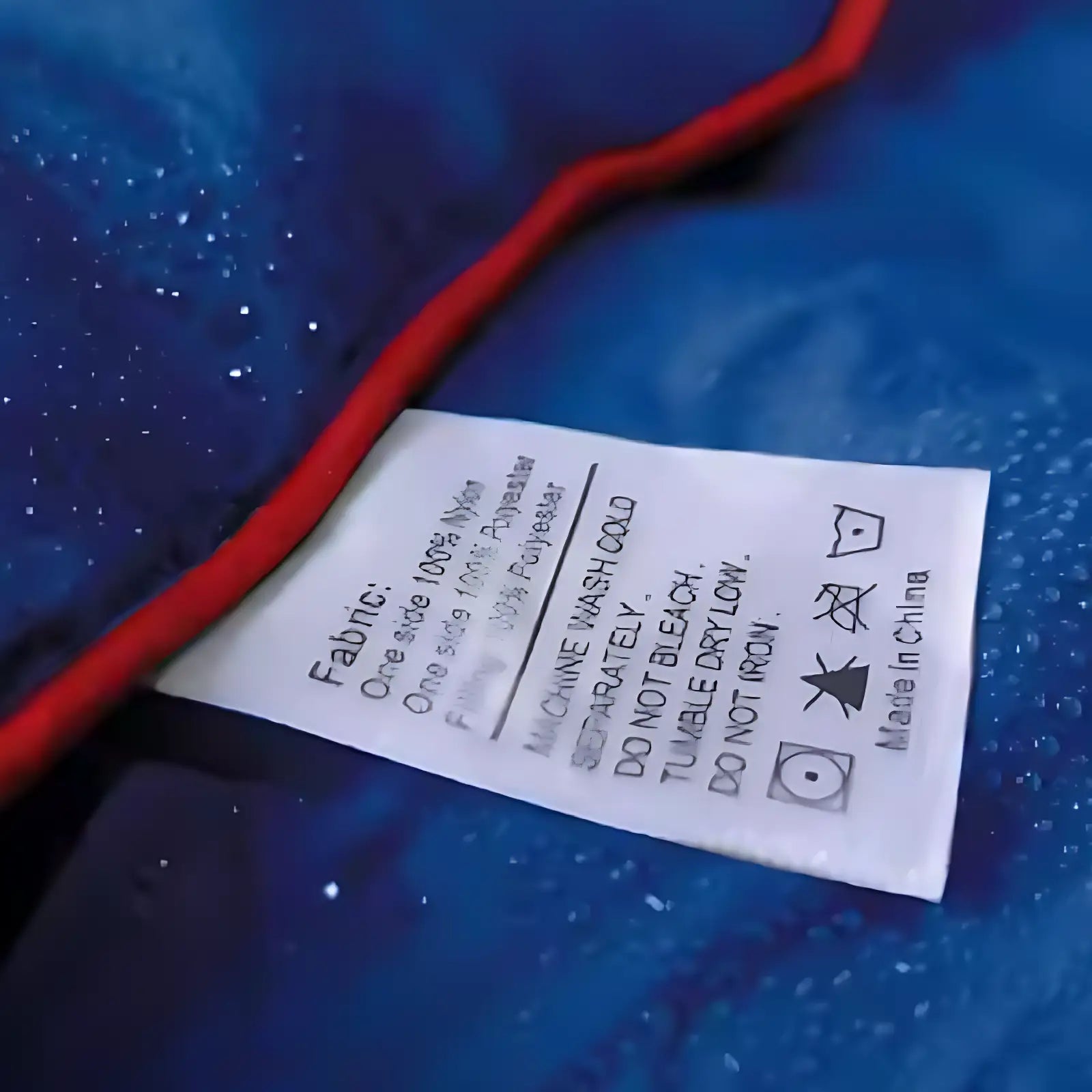 couverture randonnée imperméable