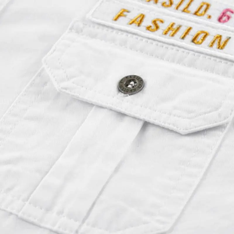 Été hommes militaires