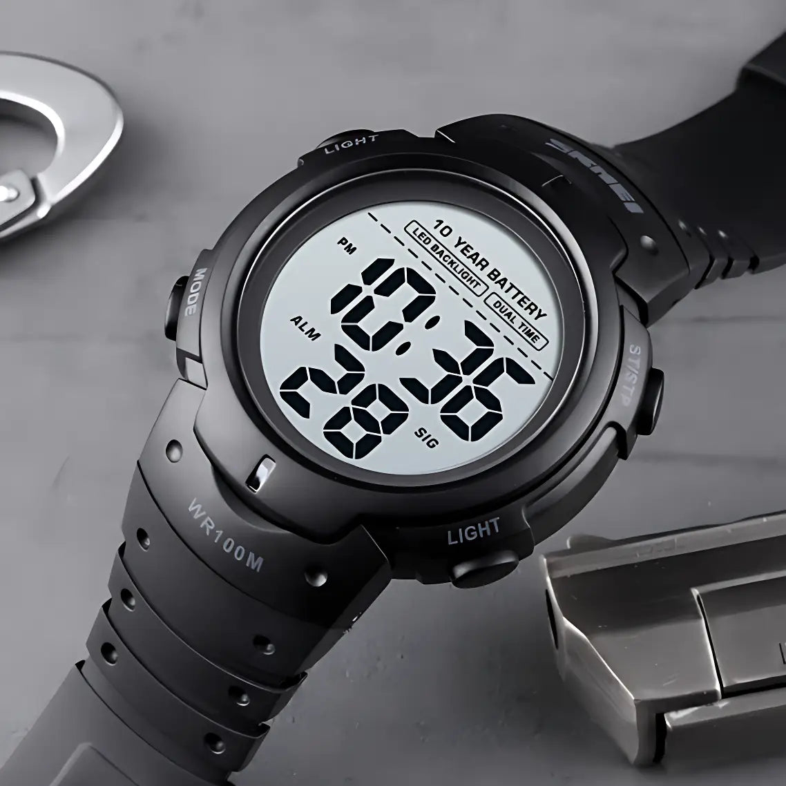 Montre chronomètre randonnée