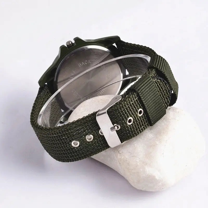 MONTRE MILITAIRE - MONTRE BRACELET