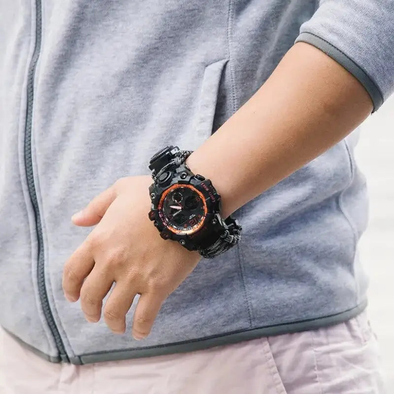 Montre multifonction survies