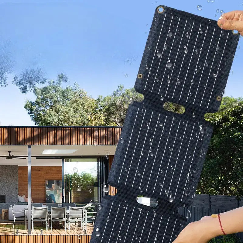 Panneau solaire autonomie randonnée leger
