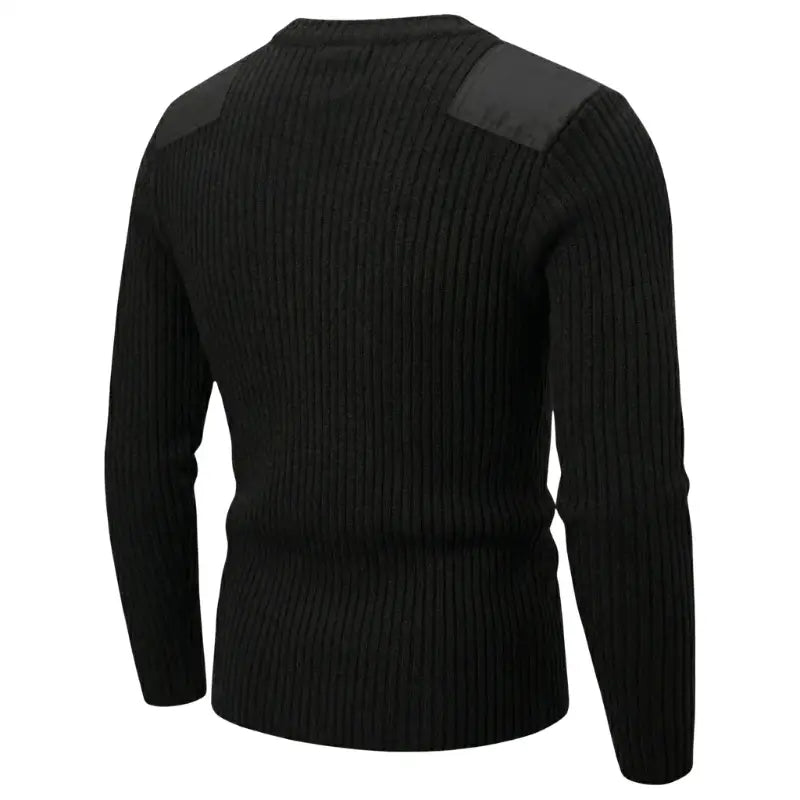 Pull motif militaire
