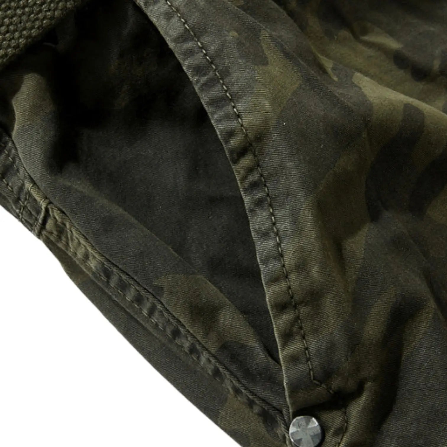 Short camouflage militaire