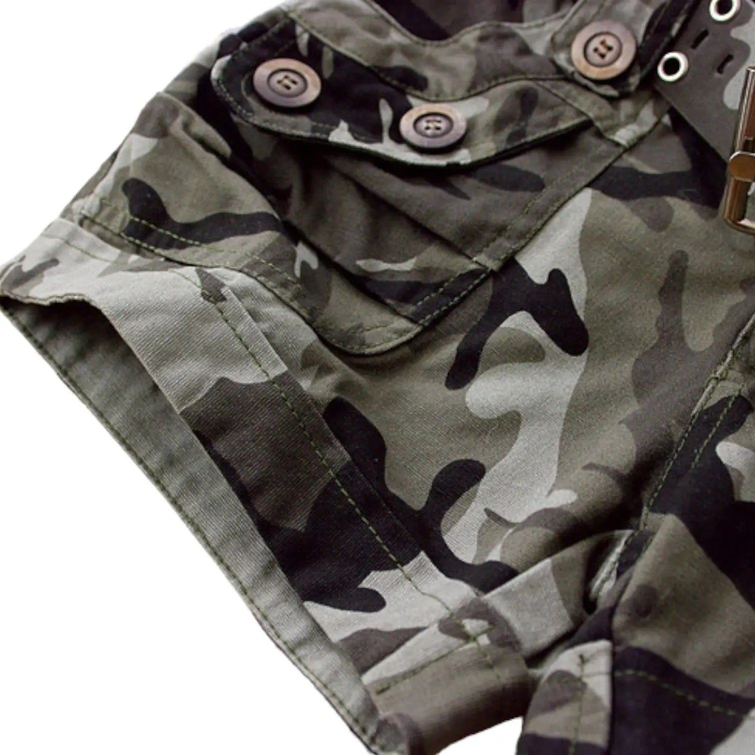 Short militaire femme