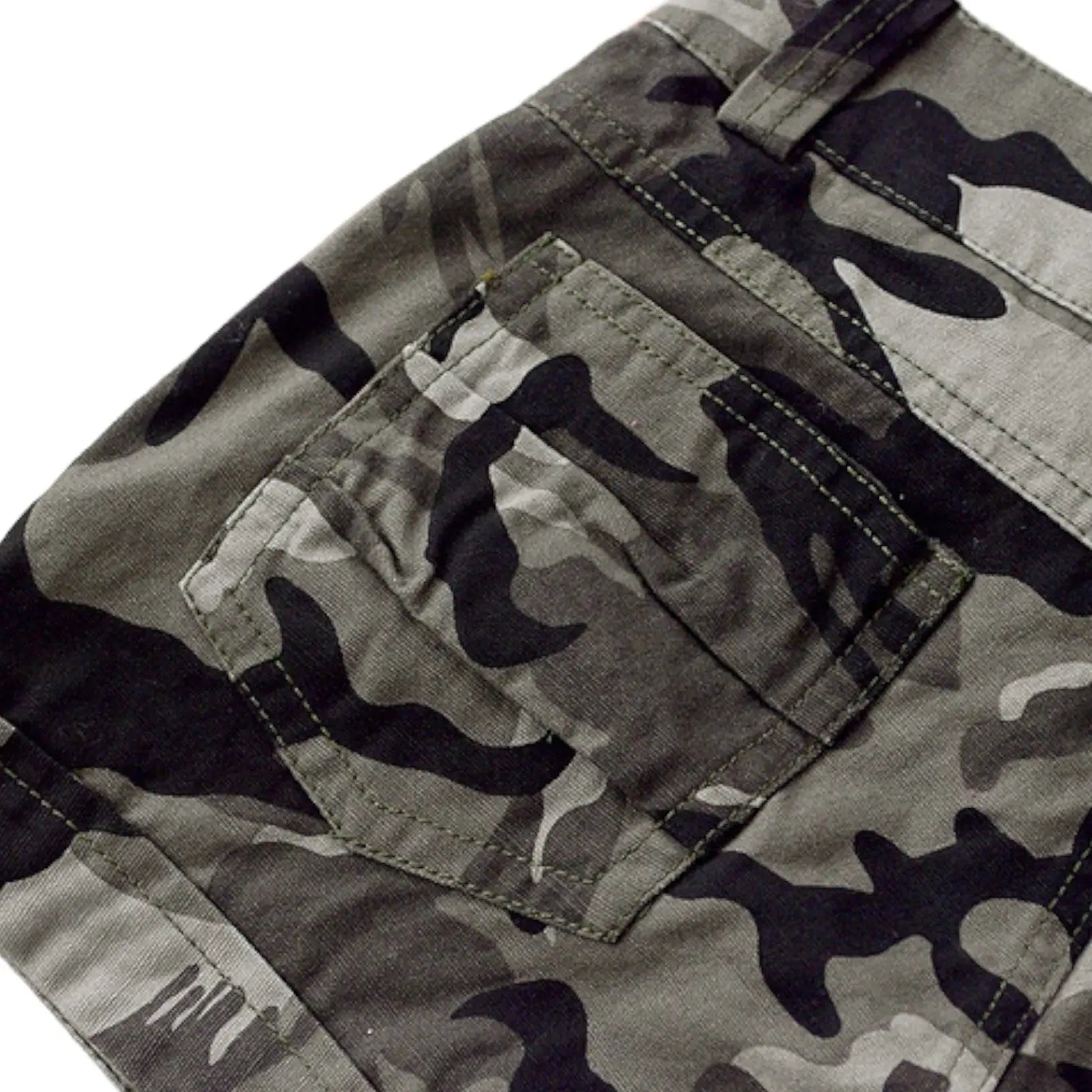 Short militaire femme