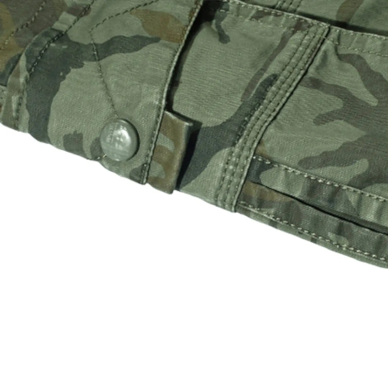 SHORT MILITAIRE - LONGUEUR GENOUX