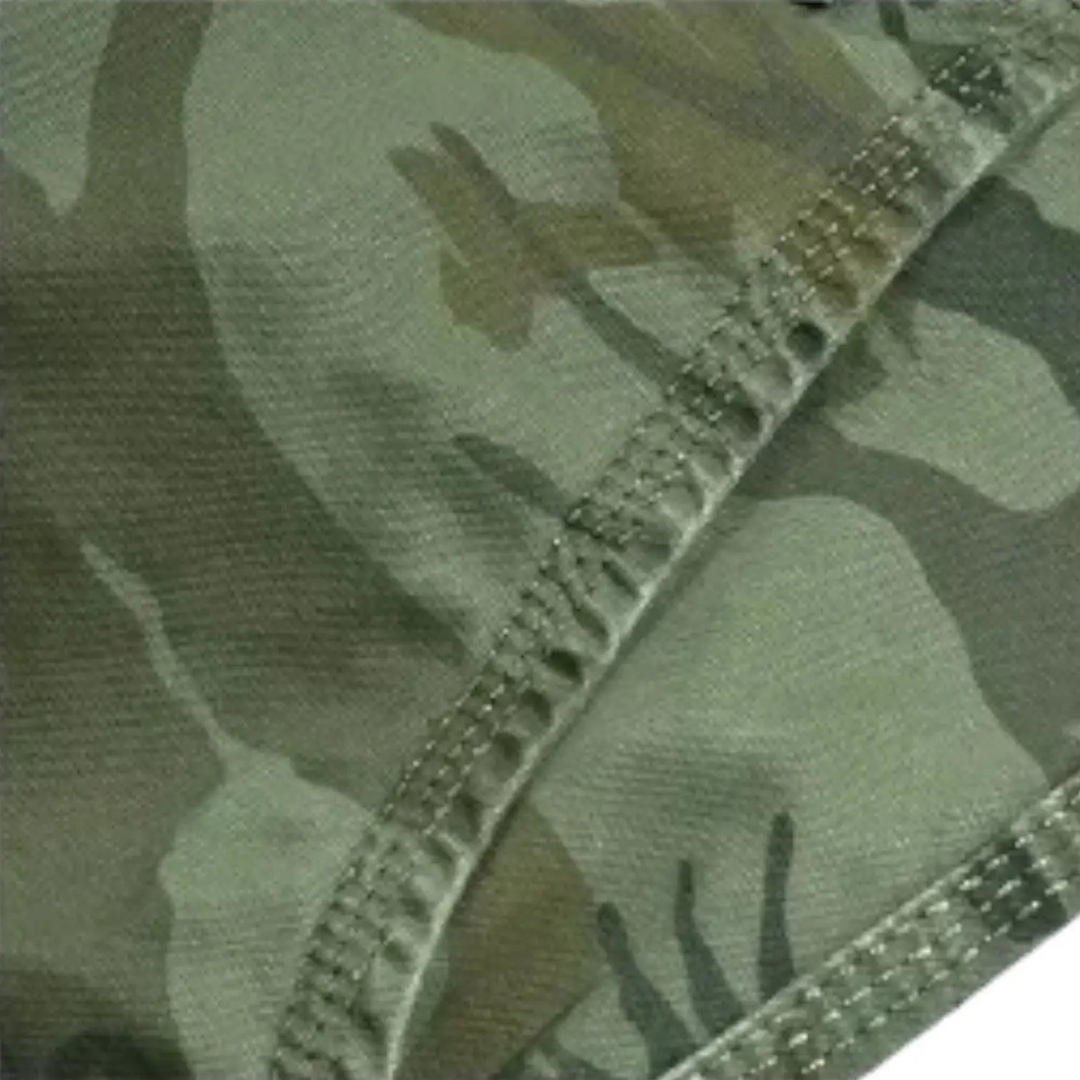 SHORT MILITAIRE - LONGUEUR GENOUX