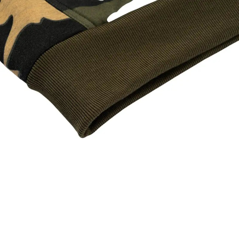 Sweat motif militaire