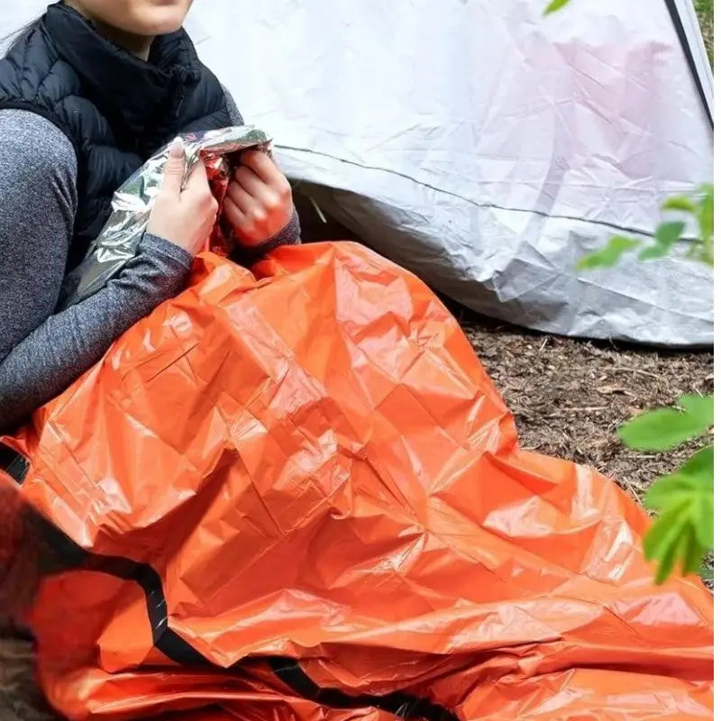 Tente couverture de survie