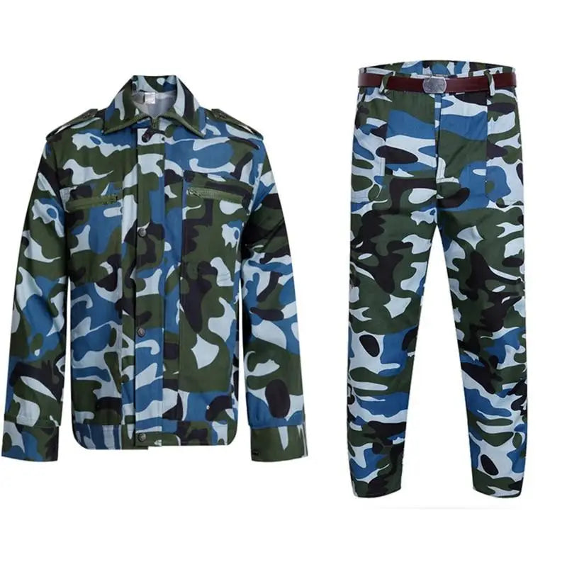 Tenue militaire treillis