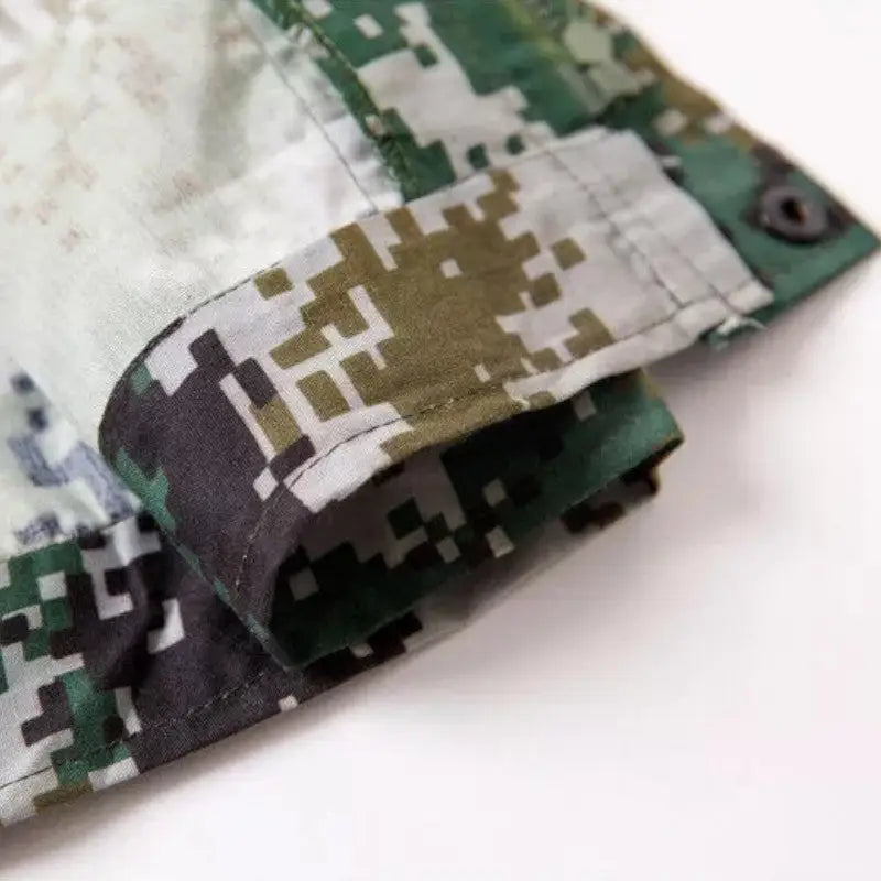 Tenue militaire treillis