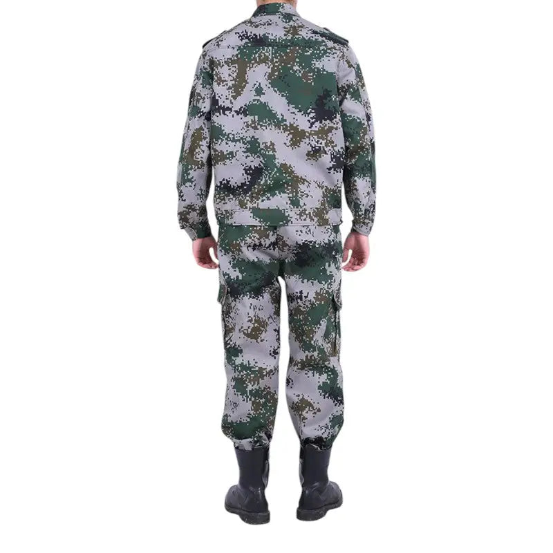 Treillis vêtement militaire