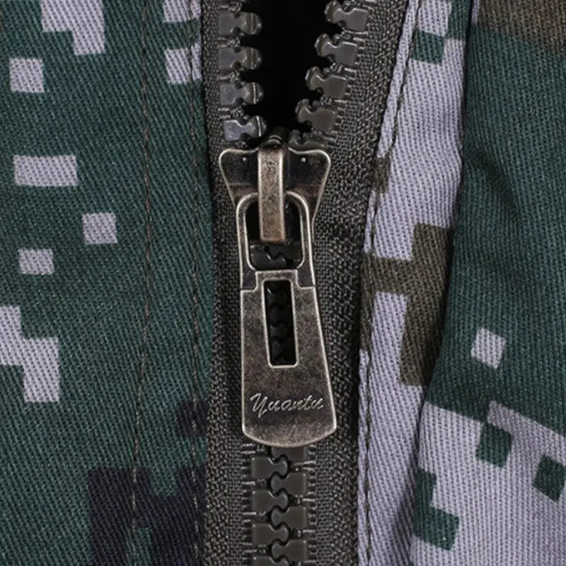 Treillis vêtement militaire