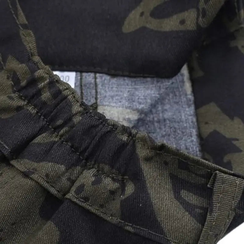 Treillis vêtement militaire