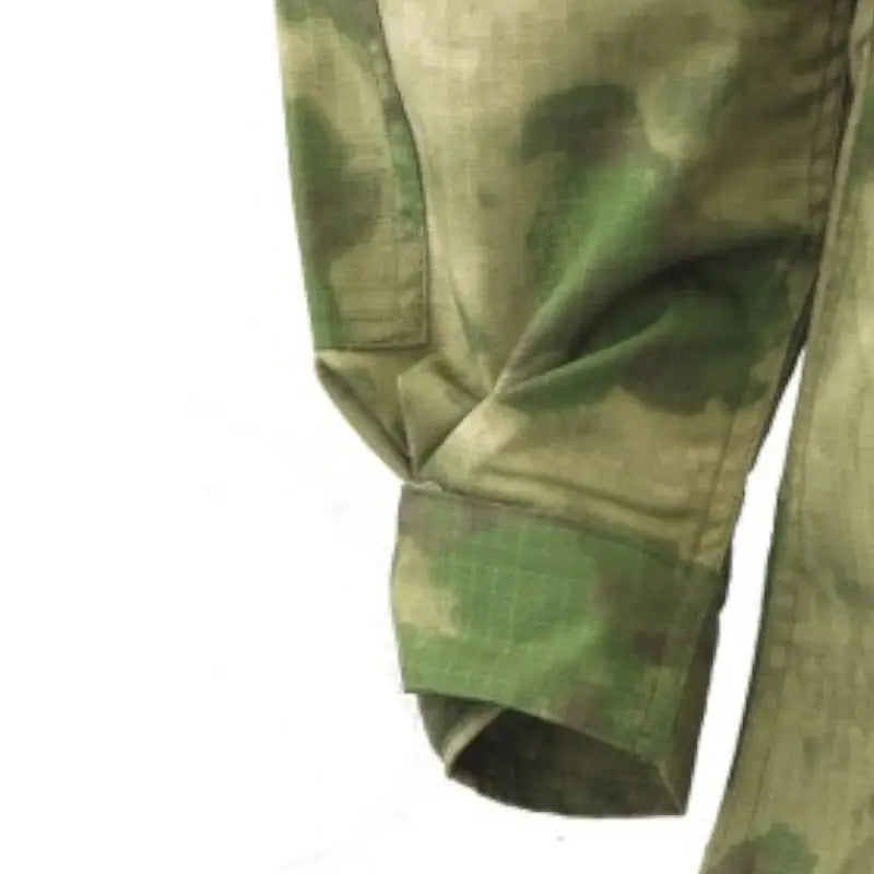 UNIFORME MILITAIRE CAMOUFLAGE