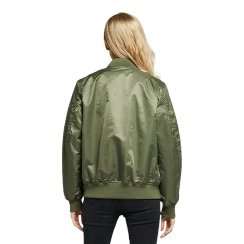 Veste militaire femme tendance