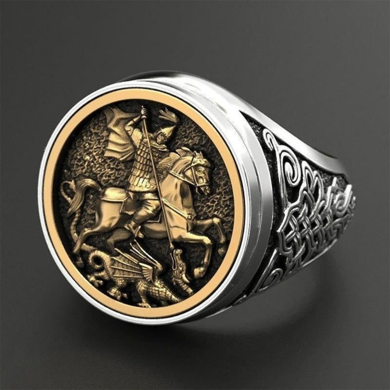 BAGUE MILITAIRE - CHEVALIER IMPITOYABLE (ARGENT)