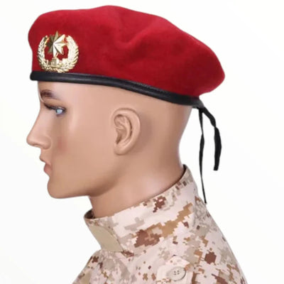 Armée beret rouge