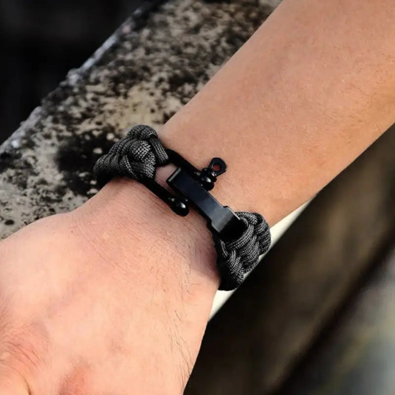 Bracelet corde homme survie