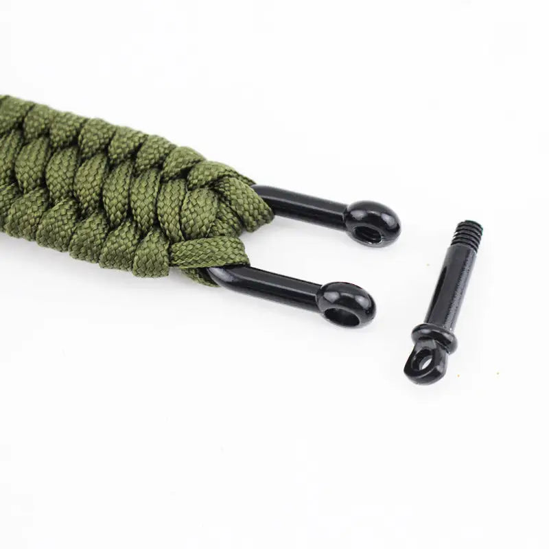 Bracelet de paracord de survie