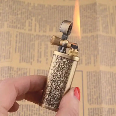 Briquet style vintage