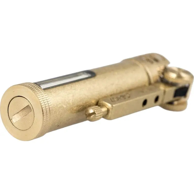 Briquet tempete a essence