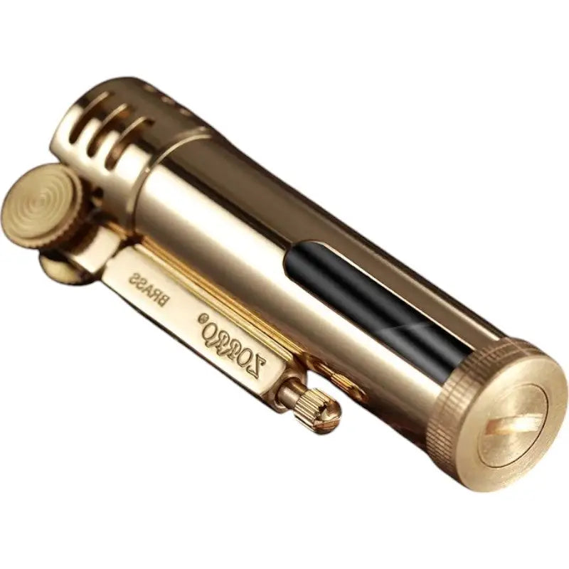 Briquet tempete a essence