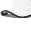 Casquette blanche randonnée