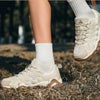 Chaussure de marche résistante