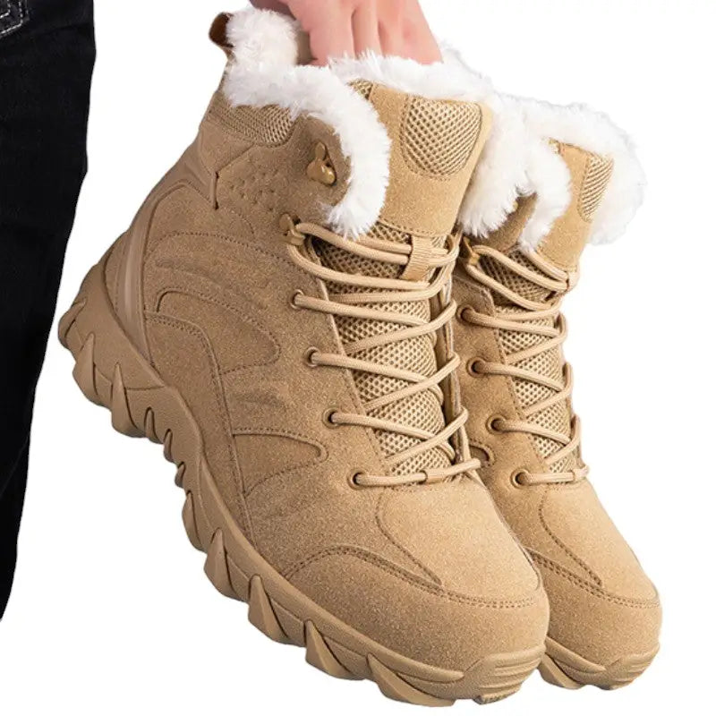 Chaussure grand froid combat