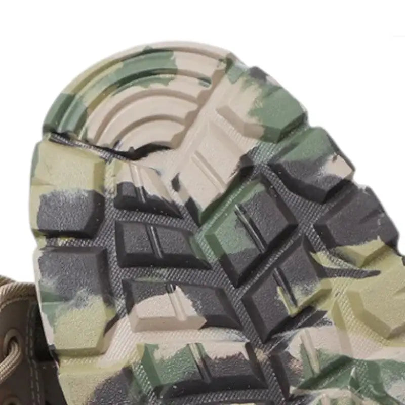 Chaussure montante militaire