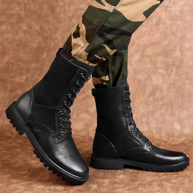 Combat chaussures militaires