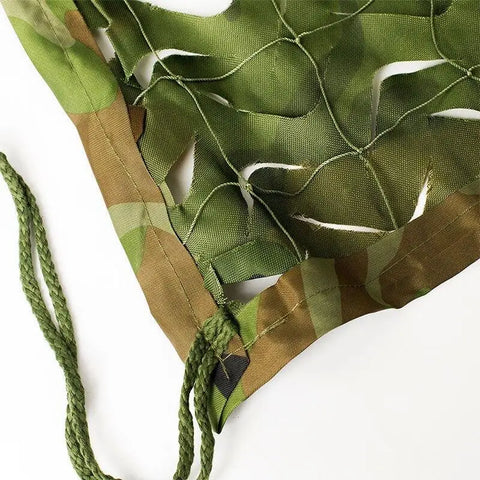 Filet de camouflage avec cordage