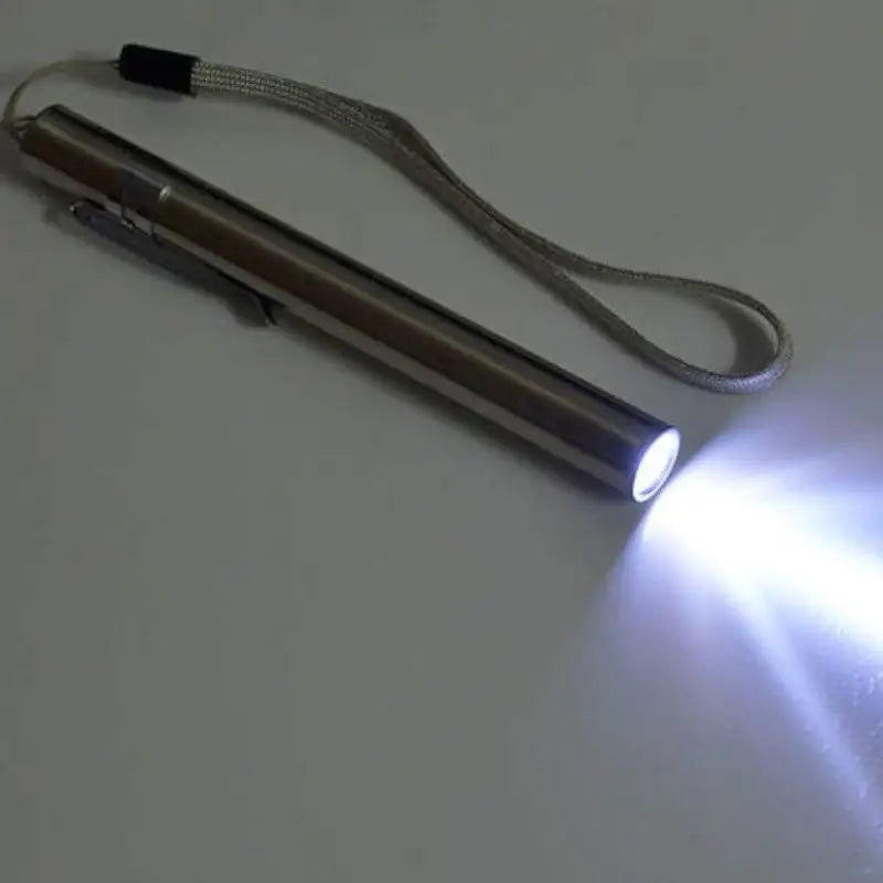 Lampe torche laser militaire