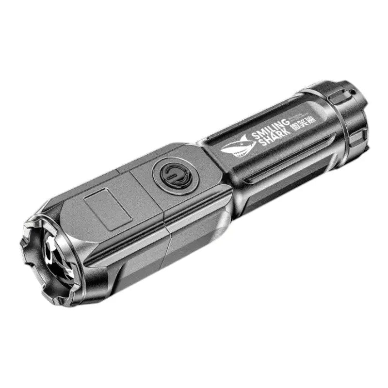 Lampe torche puissante militaire interdite