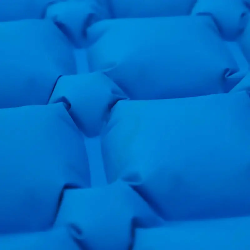 Matelas gonflable avec pompe intégrée