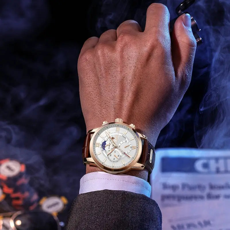 Montre analogique en cuir