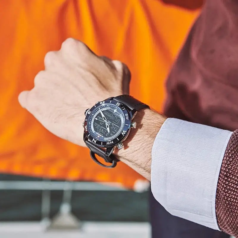 MONTRE MILITAIRE - NAVIFORCE