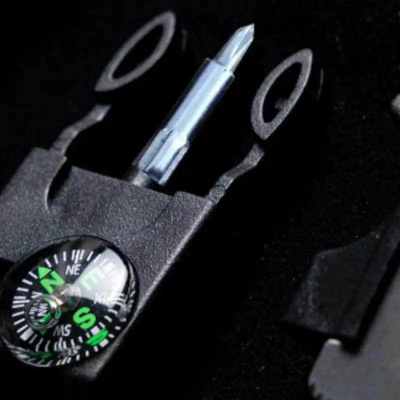 Montre multifonction survies