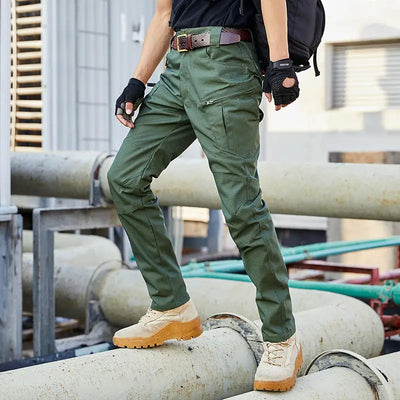 Pantalon de treillis militaire