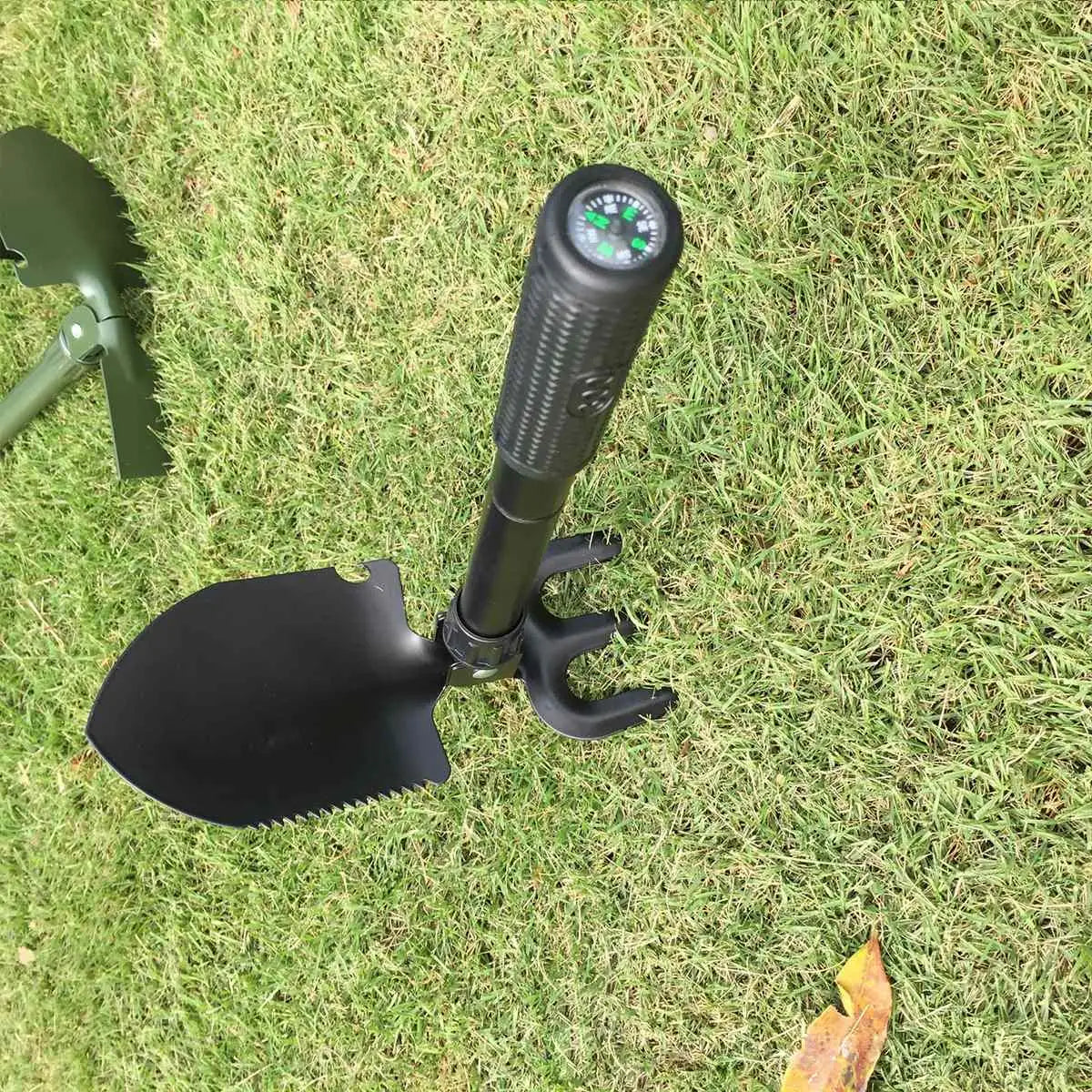 Pelle pliante militaire