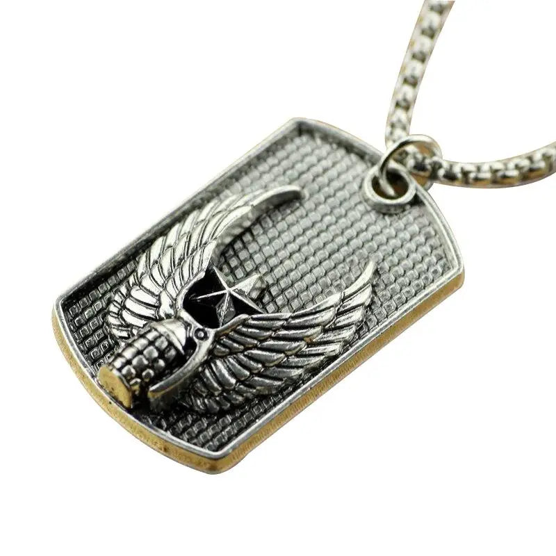 PLAQUE MILITAIRE - AIGLE SANGLANT (ARGENT)